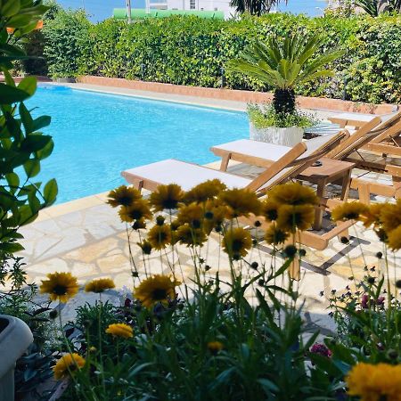 סרנדה Jb Hotel מראה חיצוני תמונה