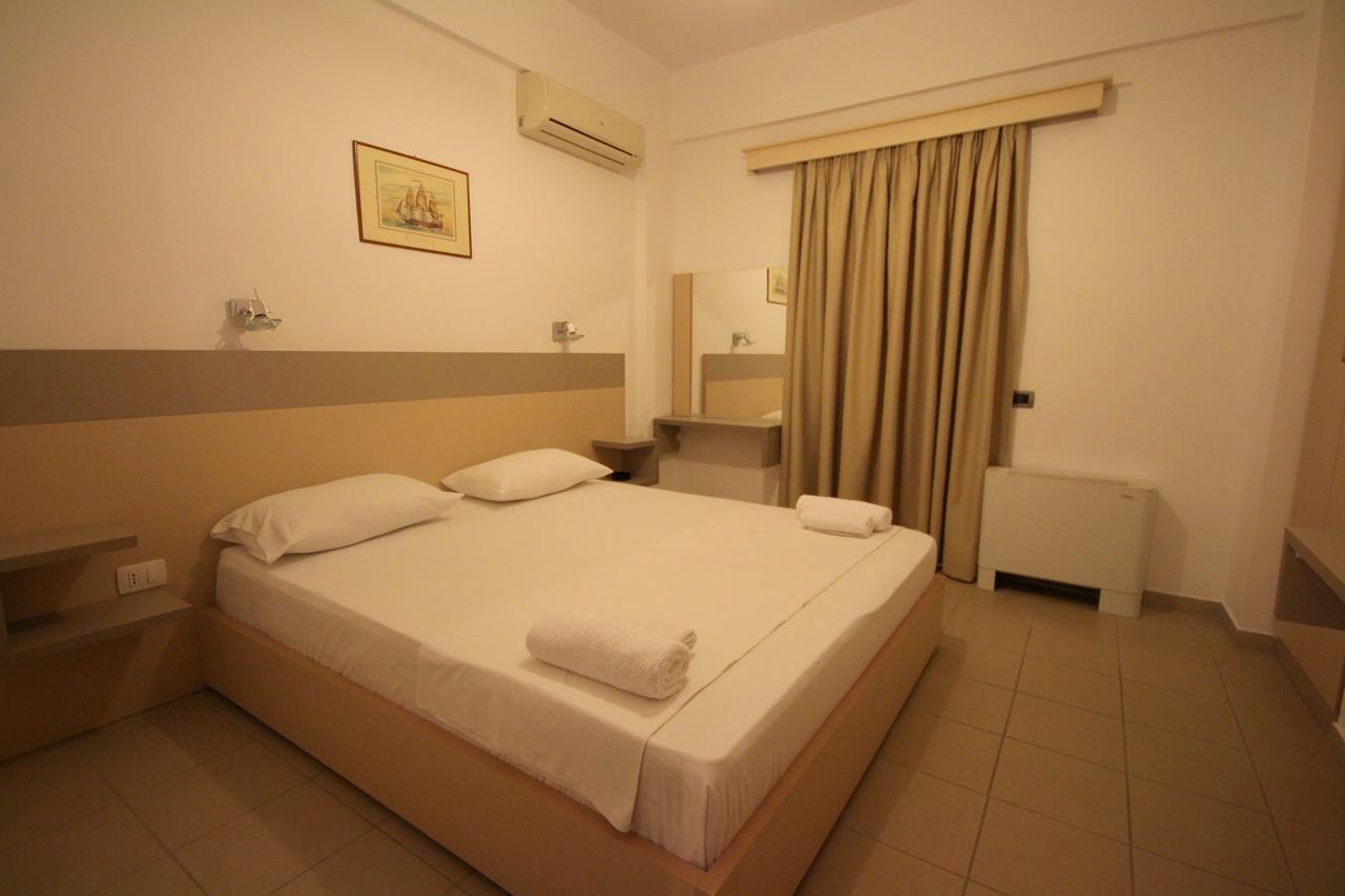 סרנדה Jb Hotel מראה חיצוני תמונה