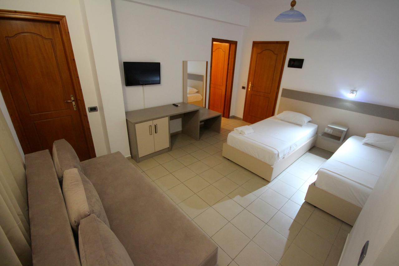 סרנדה Jb Hotel מראה חיצוני תמונה