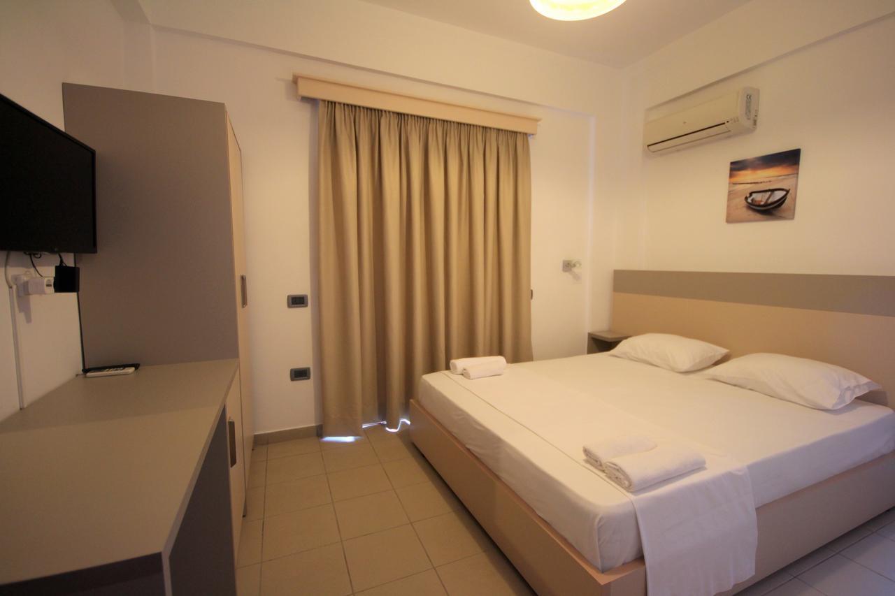סרנדה Jb Hotel מראה חיצוני תמונה